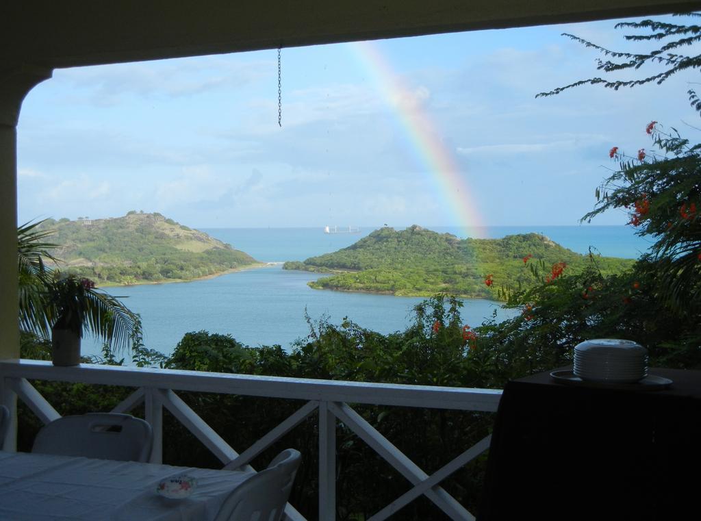 Inn La Galleria Five Islands Village Bagian luar foto